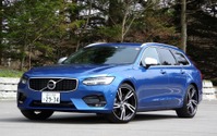 【ボルボ V90 Rデザイン 試乗】SラインやMスポーツを凌駕できるか…中村孝仁 画像