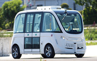 フランスの自動運転EVシャトルバス、国内初登場…SBドライブが実証実験に提供 画像