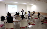 女子中学生は飛びたい!!---理工系女子応援イベント、三菱重工が開催 画像