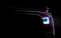 ロールスロイス ファントム 新型、間もなく登場…ヘッドライトが見えた 画像