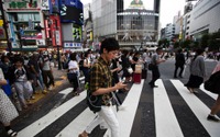 休暇中もデバイスをオフラインにしない日本人、公共Wi-Fi利用のリスクも 画像