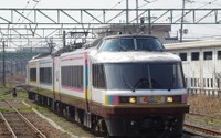 JR東日本「NO.DO.KA」2018年1月に引退へ…新潟の展望室付きカーペット列車 画像
