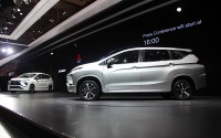 【インドネシアモーターショー2017】三菱の新型MPV エクスパンダー は若年層を狙う 画像