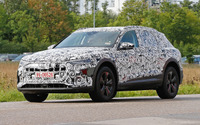 アウディ初の市販EV、SUVデザインをスクープ! 航続500kmでテスラ対抗 画像
