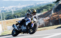 【BMW G310R 試乗】大型免許不要、アンダー400でも「しっかりBMW」…青木タカオ 画像