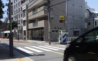 なぜ?…信号機のない横断歩道、車は9割以上が一時停止しない 画像