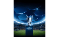 UEFAチャンピオンズリーグ優勝トロフィ展示 8月26-28日 画像