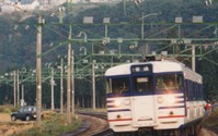 今度の115系は「白・青・赤」…JR東日本「一次新潟色」も復刻 画像