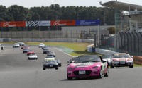 マツ耐にロードスターのチーフデザイナーが初参戦、マツダ役員チーム上位入賞 画像