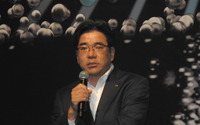 【日産 リーフ 新型】坂本副社長「低重心でスポーツカーに負けない性能を持っている」 画像