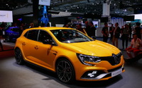 【フランクフルトモーターショー2017】ルノー メガーヌ R.S.、新型を公開…1.8ターボは280hp 画像