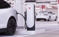 テスラ、急速充電「スーパーチャージャー」拡大…米国の都心部で初 画像