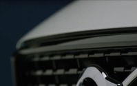 ボルボのXC40、9月21日のデビューが決定…コンパクトSUV 画像
