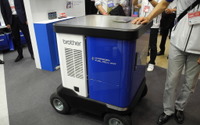 【危機管理産業展2017】ブラザー、ワゴン型燃料電池システムを参考出品…カセットボンベで稼働 画像