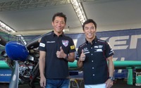 【レッドブル・エアレース 最終戦インディアナポリス】佐藤琢磨選手が室屋選手を応援「同じ臭い」 画像
