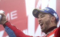 【MotoGP 日本GP】ドヴィツィオーゾが優勝…ファイナルラップ最終コーナーで決着 画像