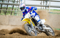 【スズキ RM-Z450 試乗】コースが狭く感じるほどの凄まじいパワー…青木タカオ 画像