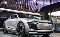 【東京モーターショー2017】まもなく導入の A8 と2019年発表予定の エレーヌ…アウディ 画像
