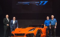 “史上最強”をさらに…コルベット ZR1 新型に セブリング・オレンジ・デザイン 画像