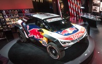 プジョー、ダカールラリーの新マシン公開 画像