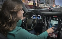 ボッシュ、次世代コクピットをCES 2018で初公開---ディスプレイ5個 画像