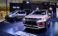 懐かしい車名だけどスタイルはSUVに一新した三菱 エクリプスクロス を展示…東京オートサロン2018 画像