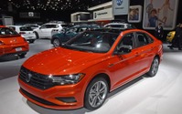 VW ジェッタ 新型 に「Rライン」、スポーティ仕様を設定…デトロイトモーターショー2018 画像