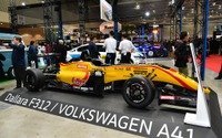 全日本F3チャンピオンマシンをVWブースで展示…東京オートサロン2018詳細画像 画像