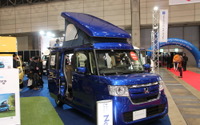 180度回転する運転席のN-BOX軽キャンパー、ホワイトハウスが初展示…ジャパンキャンピングカーショー2018 画像