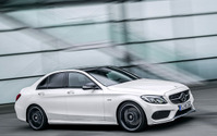 メルセデス AMG C43 に改良新型、ジュネーブモーターショー2018で公開へ 画像