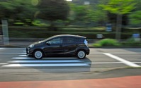【岩貞るみこの人道車医】本当に横断できる?クルマは意外と「速」くて、人は「遅」い 画像