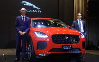 ジャガー E-PACE 発表…ハンソン社長「日本市場にピッタリ」 画像
