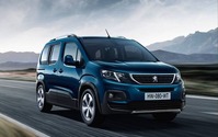 プジョーの新型MPV、リフター に先進運転支援システム採用…ジュネーブモーターショー2018で発表へ 画像