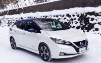 【日産 リーフ/ノートe-POWER 雪上試乗】圧雪・氷上でワンペダルドライブが活きた…丸山誠 画像