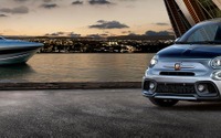 アバルト 695 に「リヴァ―レ」、高級ヨットの世界観を表現…ジュネーブモーターショー2018で公開へ 画像