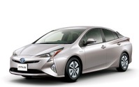 燃費の良い乗用車ベスト10---普通・小型車のトップは プリウス、軽自動車は アルト 2017年 画像