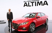 日産 アルティマ 新型はスマートウォッチと連動、最新コネクト…ニューヨークモーターショー2018 画像