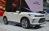 ホンダ 理念 EVコンセプト、「ヴェゼル」ベースの電動SUV…北京モーターショー2018［詳細画像］ 画像