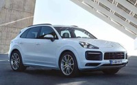 ポルシェ カイエン 新型に462hpのPHV、燃費は31.3km/リットル 画像