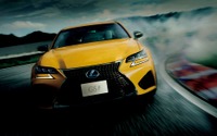 レクサス GS F 一部改良…ブラインドスポットモニター標準装備、新色イエローも登場 画像