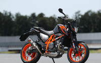 KTM 690デューク、ガソリン漏れで火災のおそれ リコール 画像