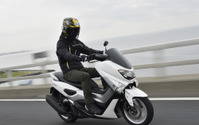 【ヤマハ NMAX 試乗】都会派にはもう250スクーターは要らない…青木タカオ 画像