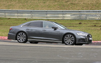 アウディ S8 も電動化か…ポルシェのハイブリッド搭載で650馬力 画像