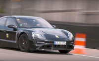 ポルシェのEVスポーツ『ミッションE』、最新プロトタイプのイメージ公開 2019年生産開始予定 画像