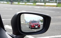 今や自動車はセンサーの塊…ちょっとぶつけて修理、それって大丈夫?【岩貞るみこの人道車医】 画像