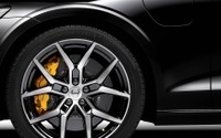 ボルボ S60 新型にポールスター、415hpの高性能PHVを設定へ 画像