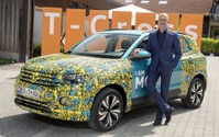 VWの新型コンパクトSUV『Tクロス』、プロトタイプの画像を公開 画像