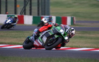 【鈴鹿8耐】カワサキのジョナサン・レイが驚異の2分5秒台を記録、トップ10トライアル出場チームが決定 画像