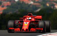 【F1 ハンガリーGP】フリー走行2回目はセバスチャン・ベッテルがトップタイム 画像