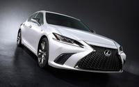 レクサス ES 新型、「セーフティシステム+2.0」全車標準…9月に米国発売へ 画像